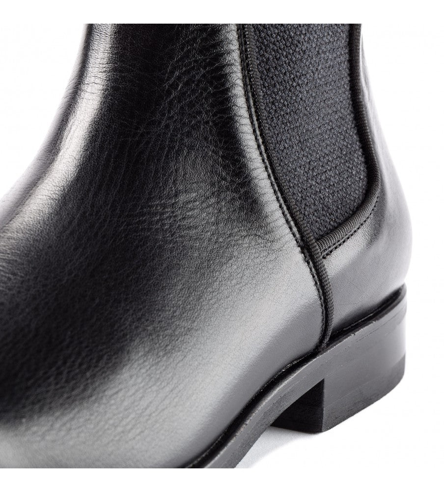 Short black riding deals boots