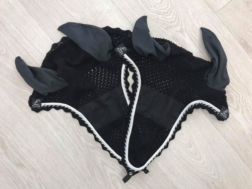 Two Black Zola Long Fly Veils